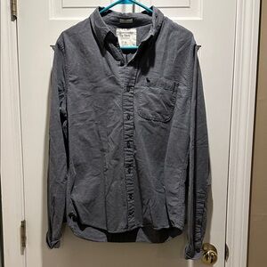 Abercrombie & Fitch Gray long sleeved softy button down shirt.